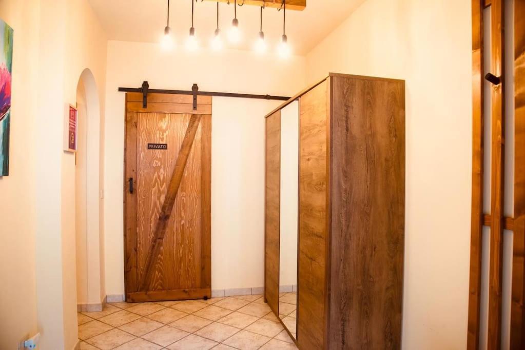 מונז'ובט Relax Home,Nel Cuore Della Valle D'Aosta מראה חיצוני תמונה