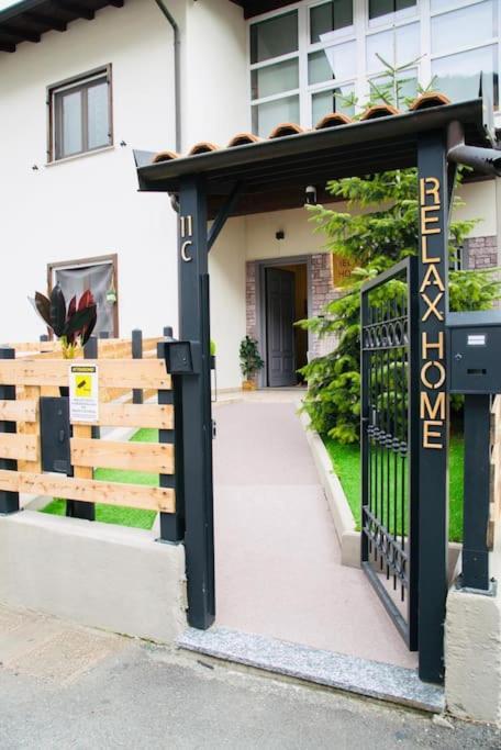 מונז'ובט Relax Home,Nel Cuore Della Valle D'Aosta מראה חיצוני תמונה
